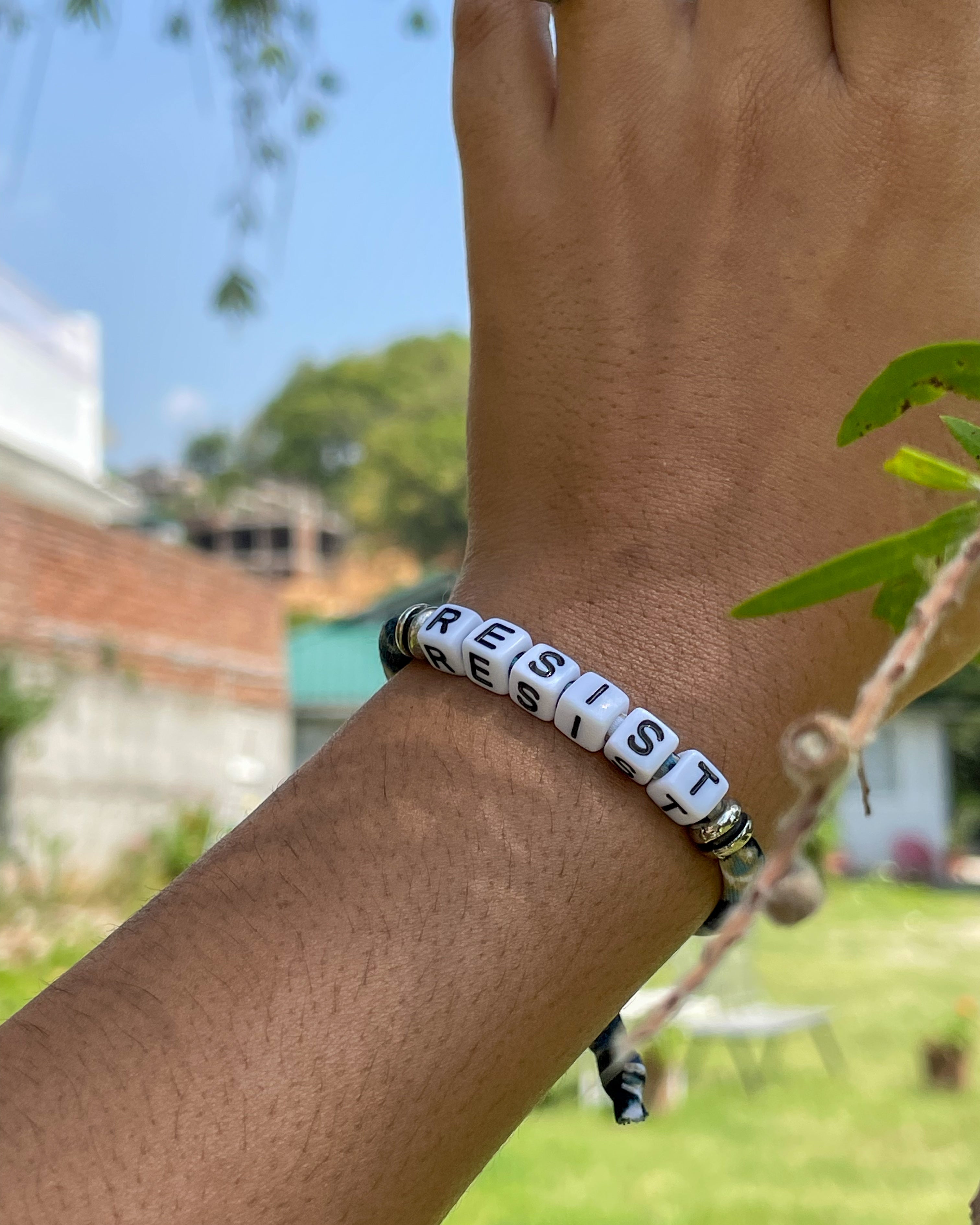 Resist | Bracelet