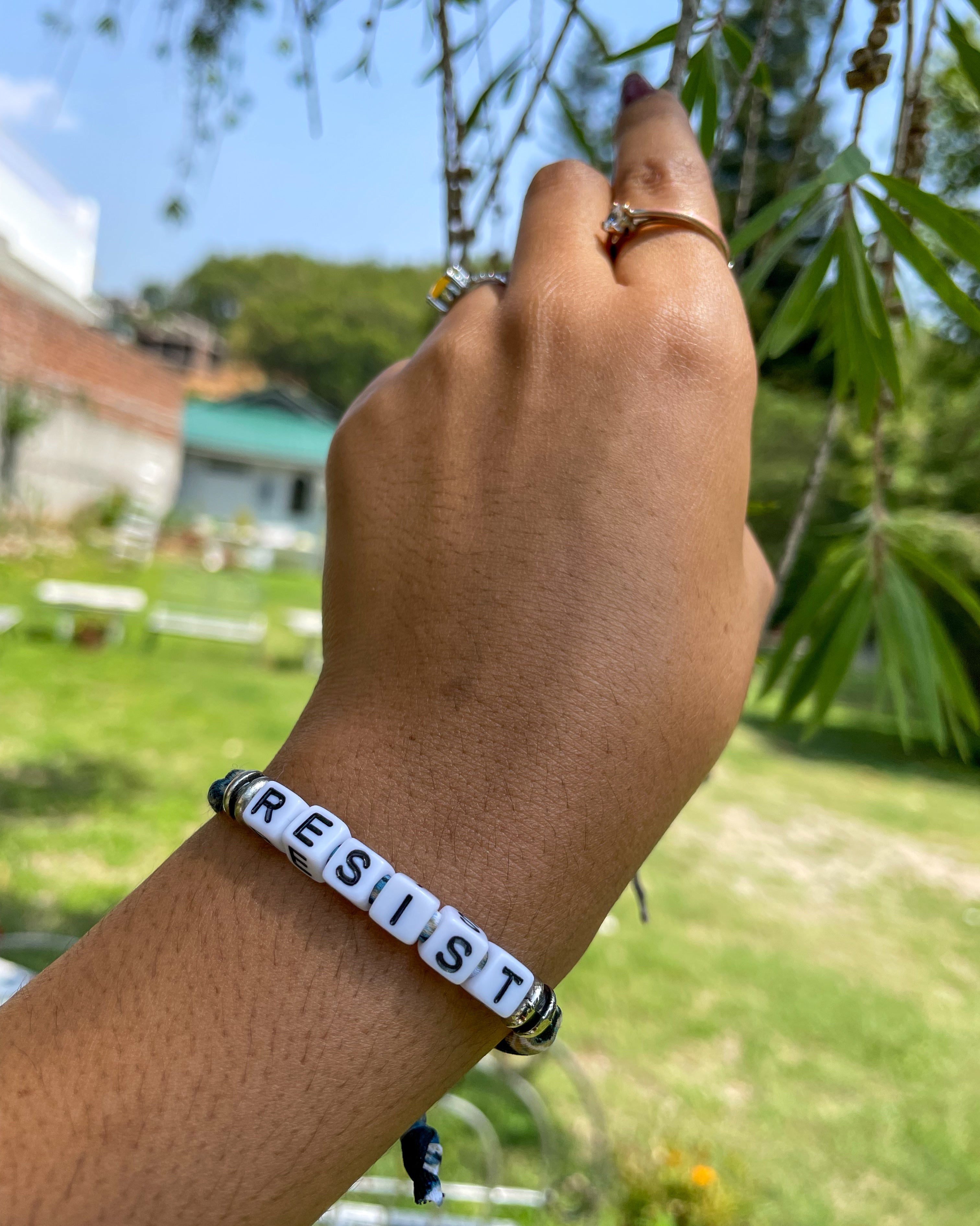 Resist | Bracelet